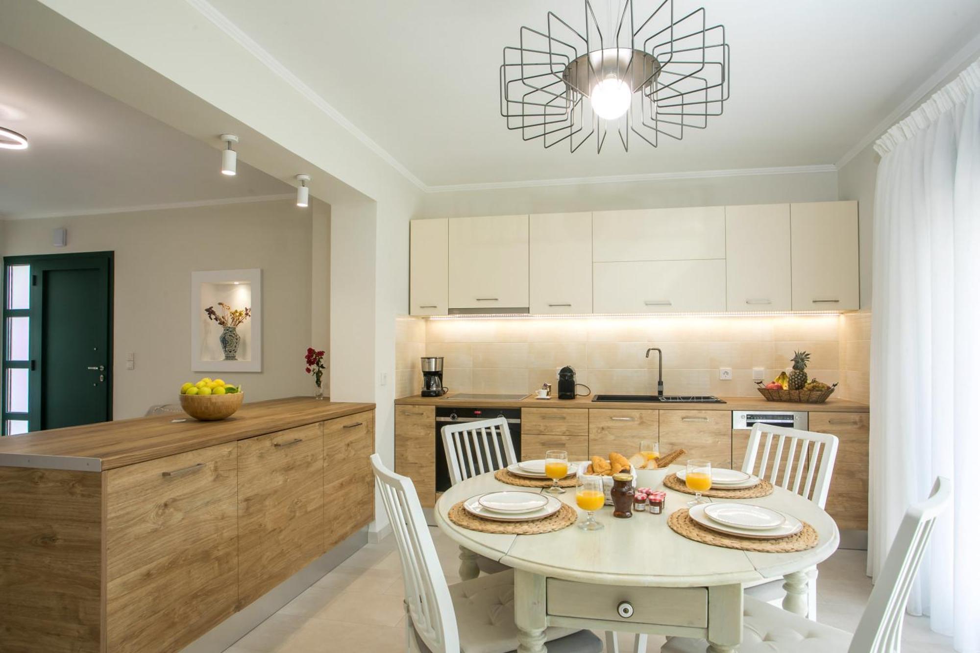 Beachfront Villa Rhodes Seashell เกนนาดี ภายนอก รูปภาพ