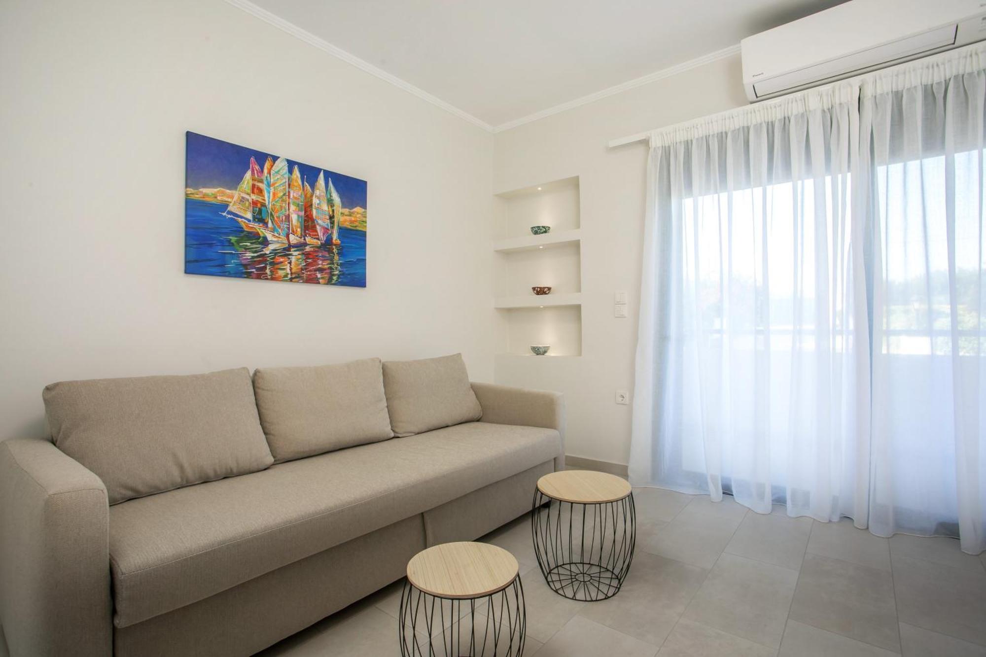 Beachfront Villa Rhodes Seashell เกนนาดี ภายนอก รูปภาพ